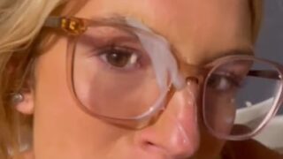 AMBIE BAMBII NERDY GF GLASSES BLOWJOB FACIAL VIDEO LEAKED