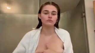 Megnutt02 Wet Topless After Shower Towel OnlyFans Video Video and OnlyFans